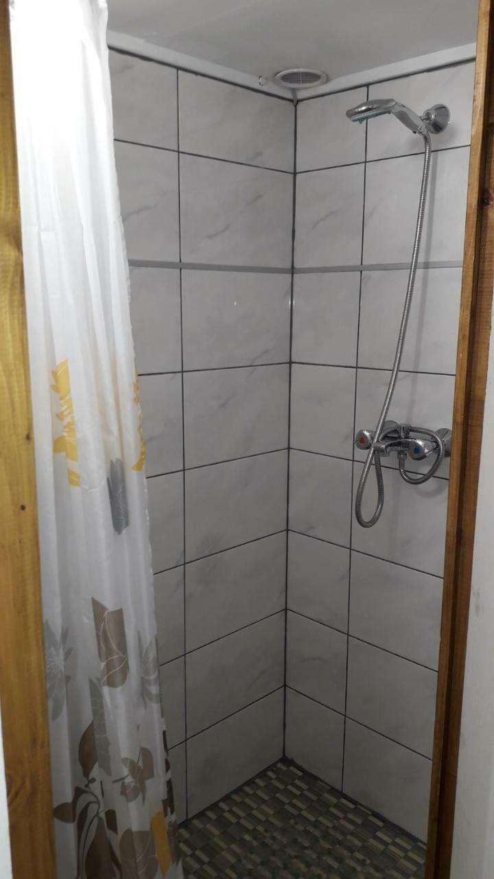 Hangulat Vendeghaz Apartmanok Orosháza Exterior foto